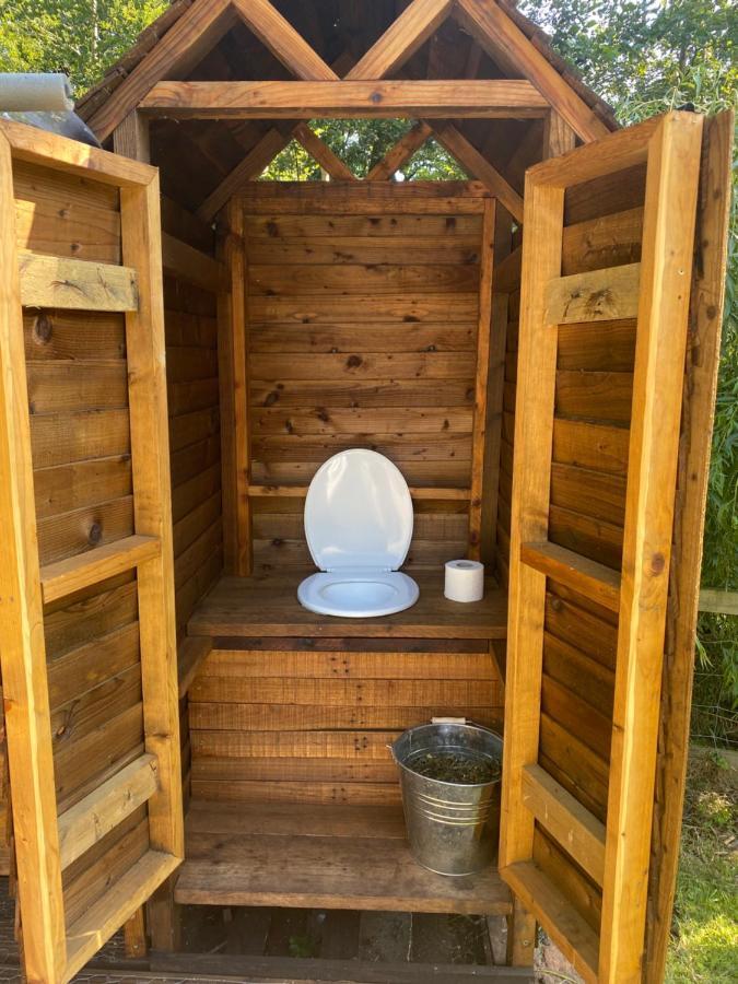 Kingfisher Cabin - Wild Escapes Wrenbury Off Grid Glamping - Ages 12 And Over Baddiley Buitenkant foto